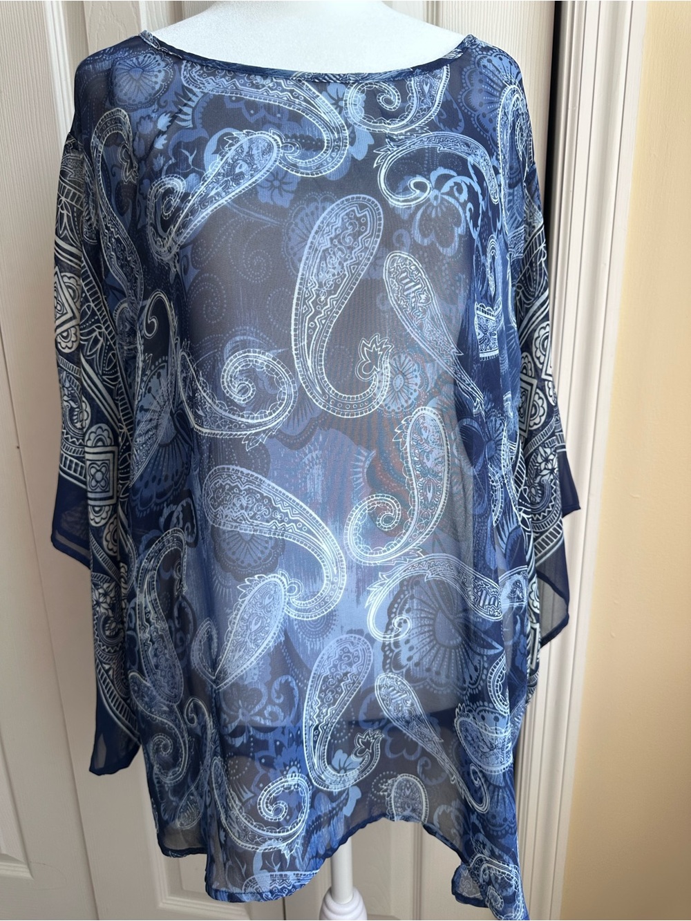 dressbarn Sheer Navy and Royal Blue Paisley Kimono-Tunic